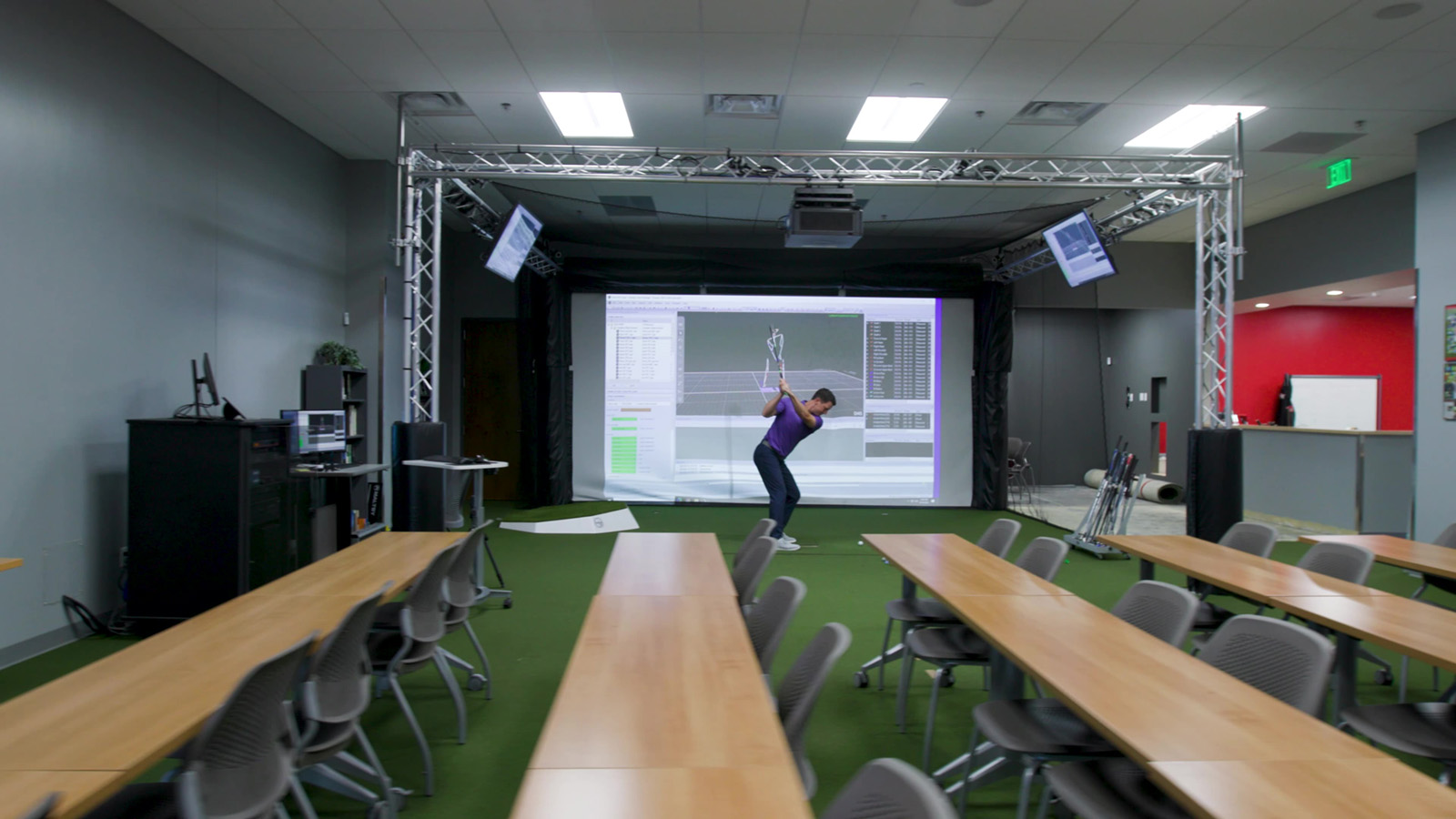 Golf simulator room at UNLV